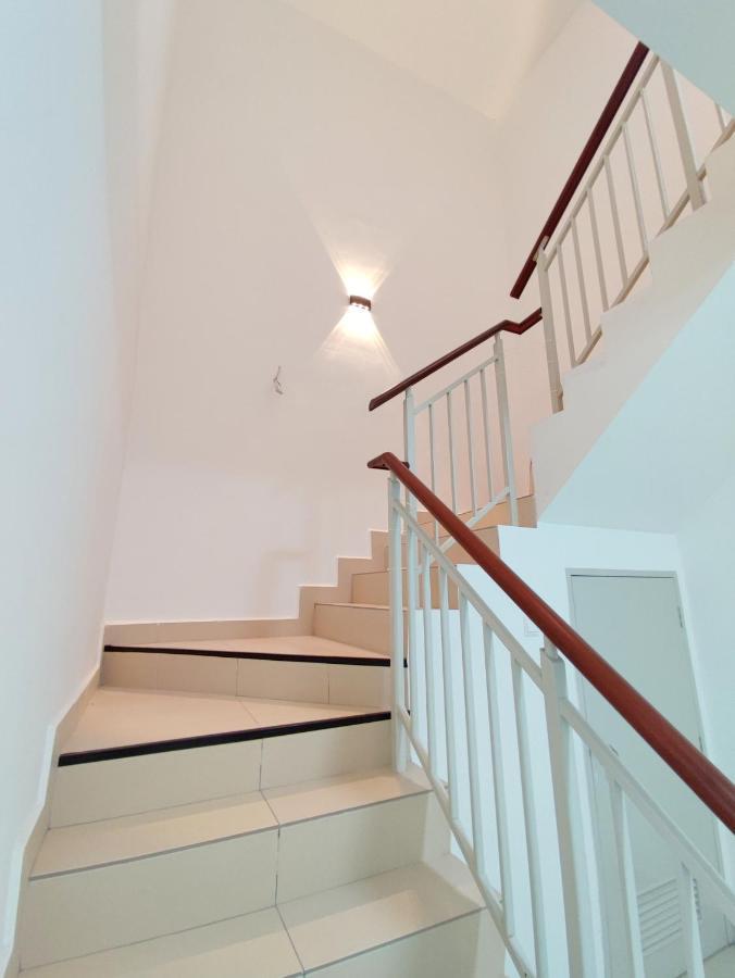 Spacious Family House At Desaru Harmonia 2 Экстерьер фото